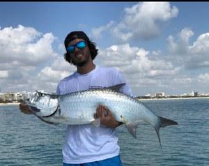 Caught Lookin Charters fishing photo