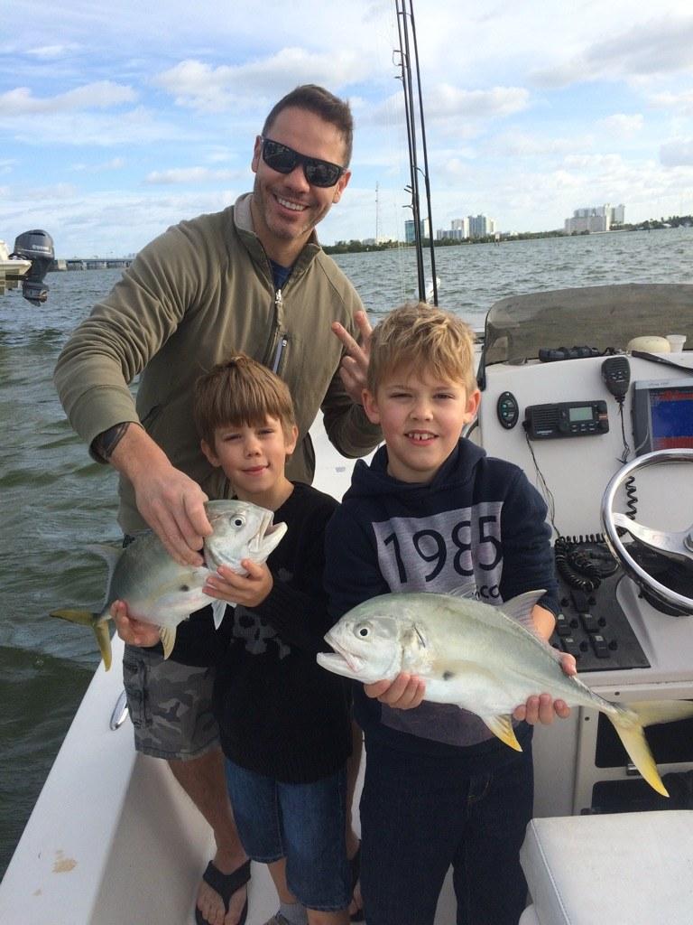 Caught Lookin Charters fishing photo