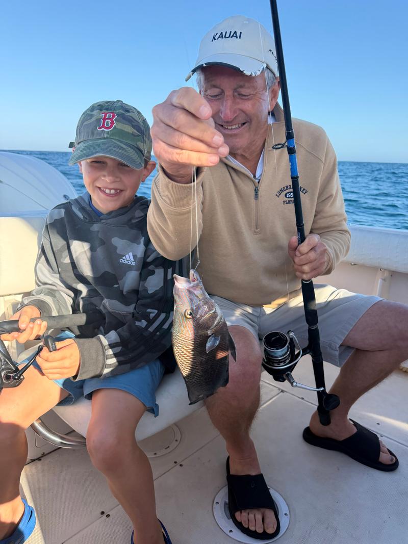 Offshore fishing in the Gulf with Go Fish SRQ Charters, Sarasota