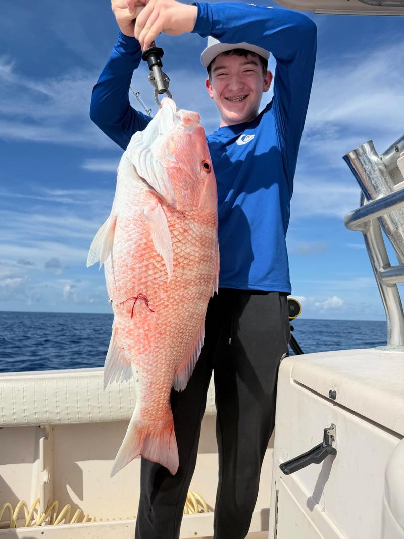 Offshore fishing in the Gulf with Go Fish SRQ Charters, Sarasota