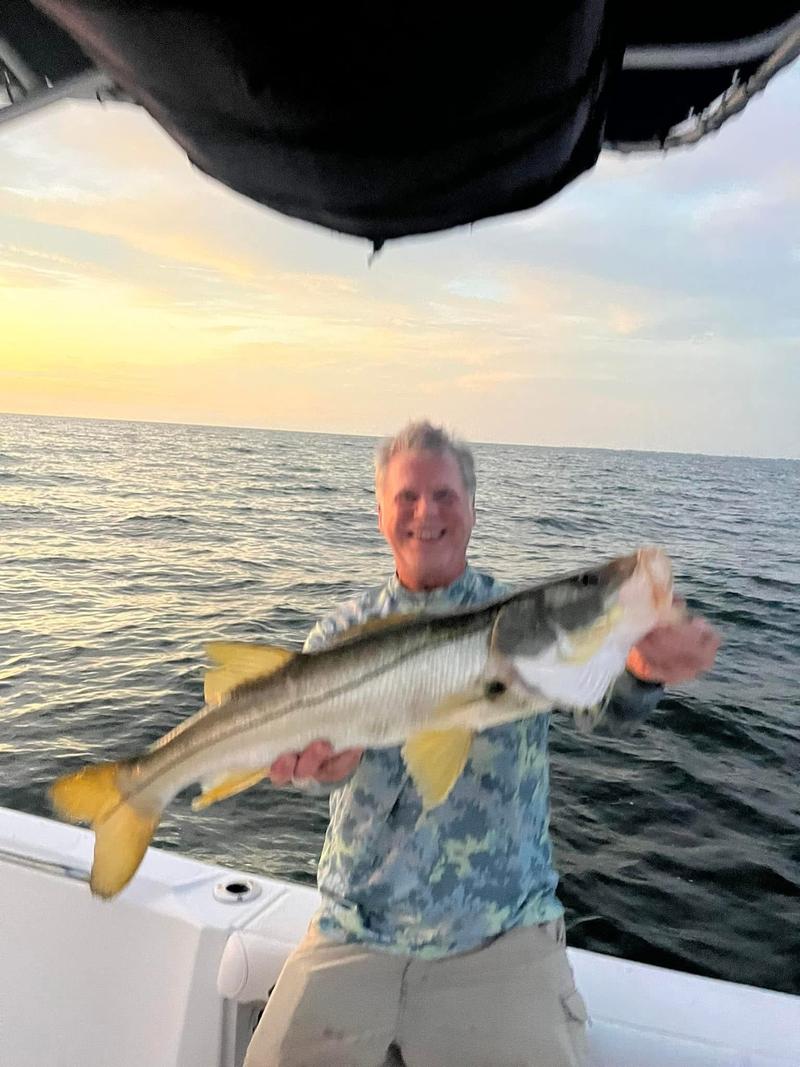 Offshore fishing in the Gulf with Go Fish SRQ Charters, Sarasota