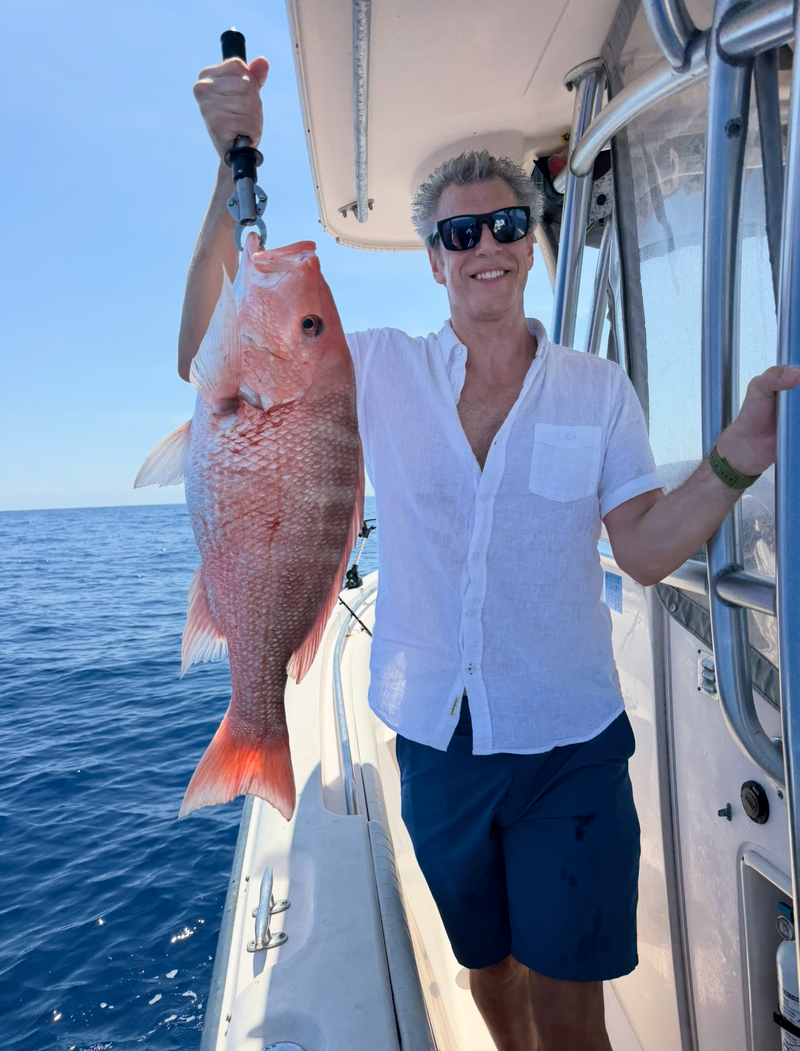 Offshore fishing in the Gulf with Go Fish SRQ Charters, Sarasota